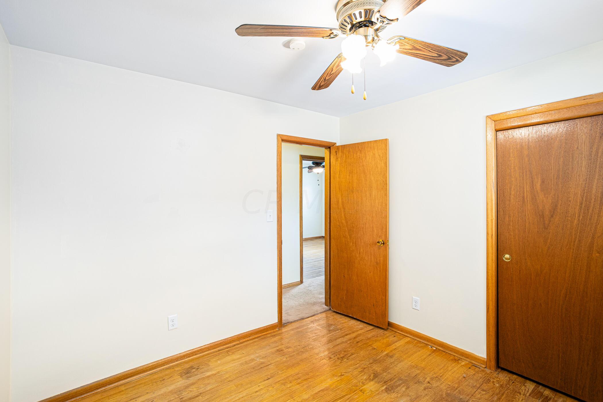 1091 Chestershire Road Columbus, OH 43204 - Photo 27 of 58
