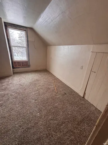 $120,000 | 109 North Randolph Street, South Whitley, IN 46787