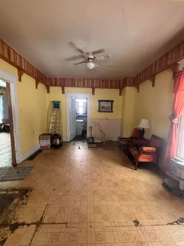 $120,000 | 109 North Randolph Street, South Whitley, IN 46787