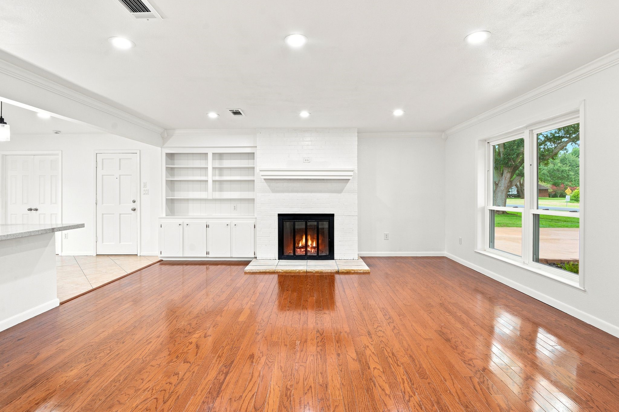 12211 3rd Street Santa Fe, TX 77510 - Photo 11 of 44