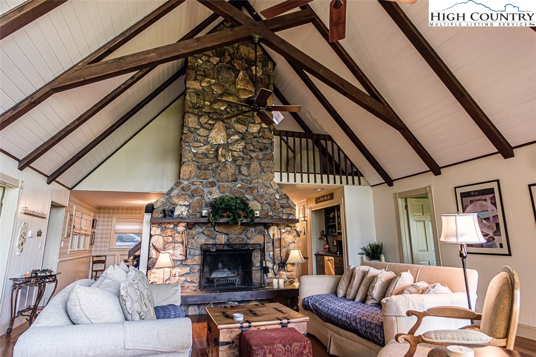 344 Meadow View Road Glade Valley, NC 28627 - Photo 6 of 20 Gallery Image 6