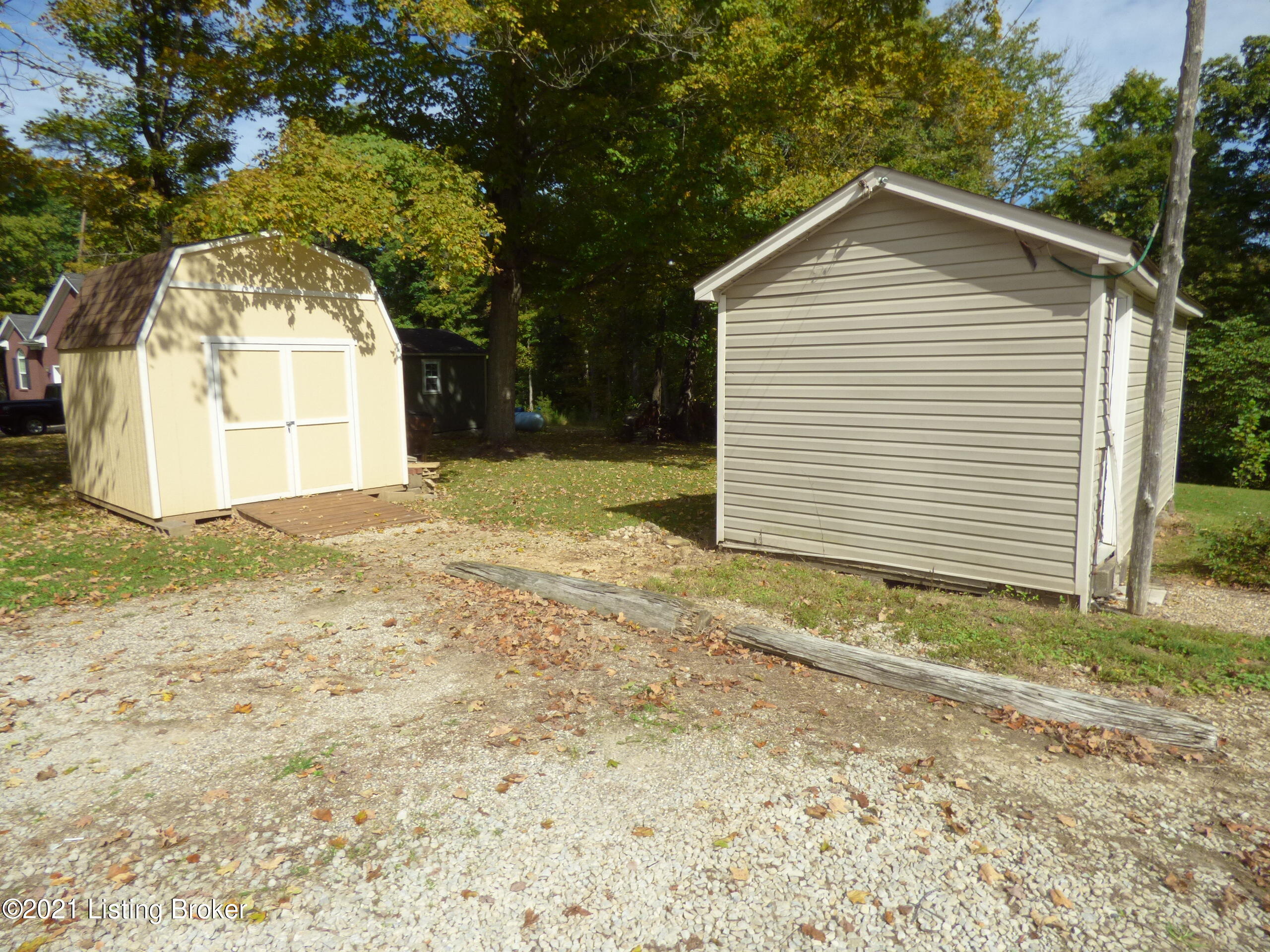 240 East Indian Stone Road Shepherdsville, KY 40165 - Photo 47 of 54 P1330285