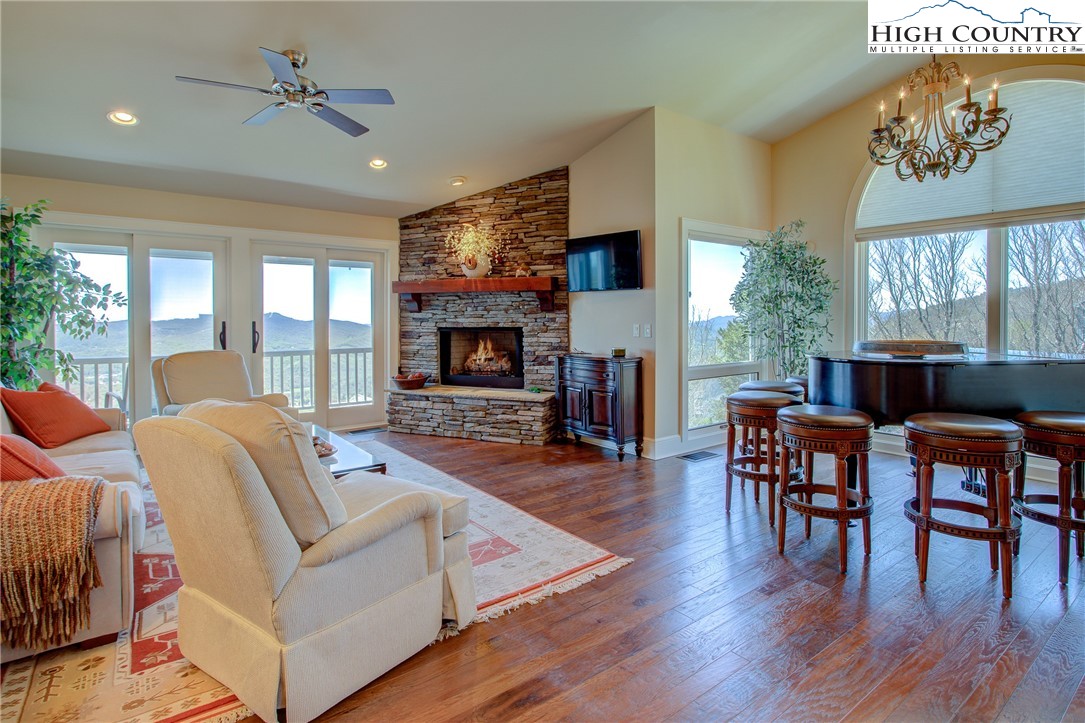 510 Elderberry Ridge Road, Unit D3 Beech Mountain, NC 28604 - Photo 2 of 23 Gallery Image 2