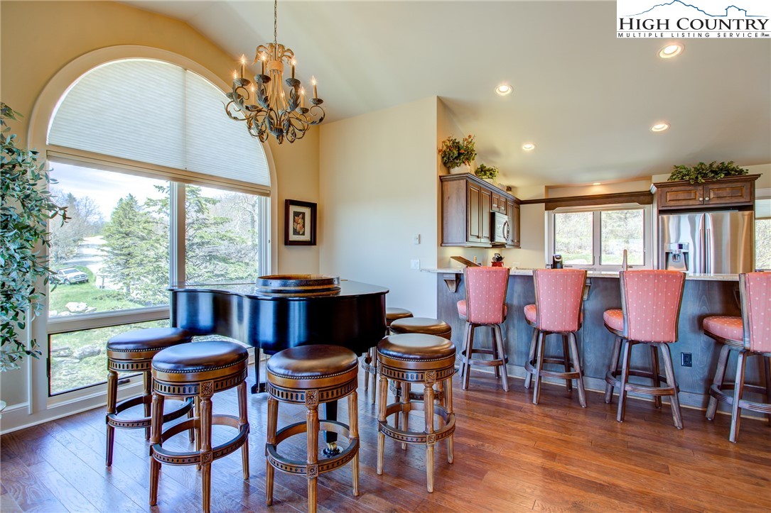 510 Elderberry Ridge Road, Unit D3 Beech Mountain, NC 28604 - Photo 5 of 23 Gallery Image 5