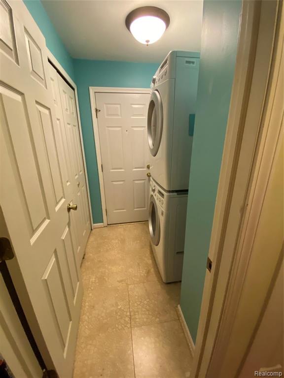 1625 Huntington Park, Unit 39 Rochester Hills, MI 48309 - Photo 19 of 21