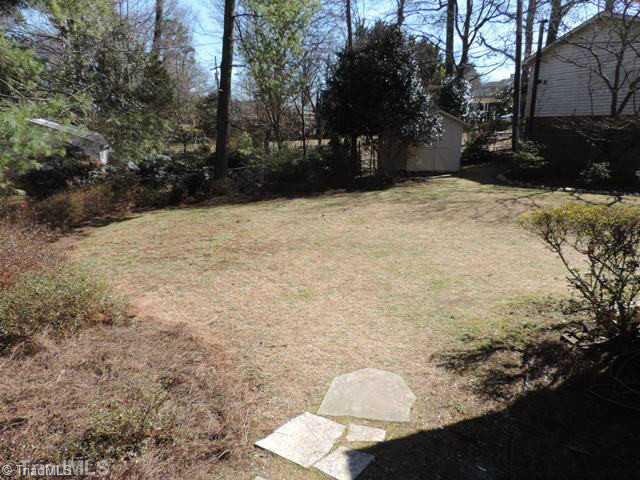 936 Council Street High Point, NC 27262 - Photo 15 of 16 Yard/Garden.