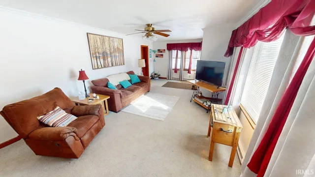 $159,900 | 102 West Virginia Street, Remington, IN 47977