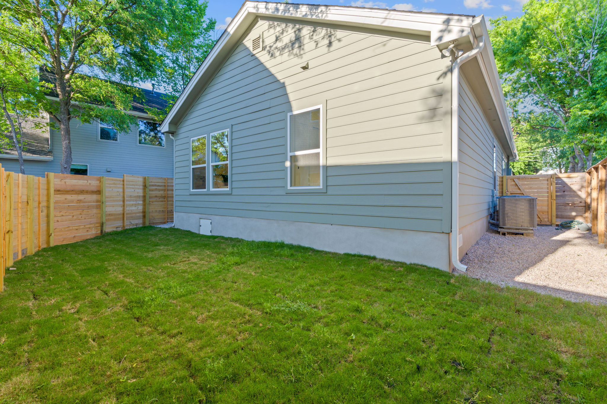 1222 Eleanor Street, Unit 1 Austin, TX 78721 - Photo 19 of 21