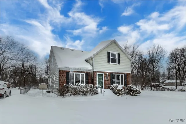 $2,000 | 194 Boncroft Drive, West Seneca, NY 14224