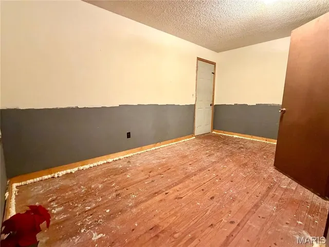 $155,000 | 902 Ripley 160e-8, Doniphan, MO 63935