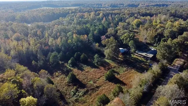 $155,000 | 902 Ripley 160e-8, Doniphan, MO 63935