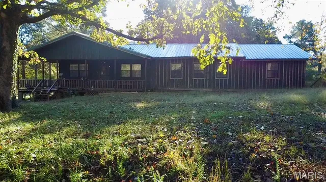 $155,000 | 902 Ripley 160e-8, Doniphan, MO 63935
