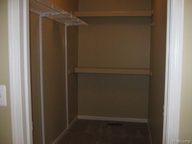46738 Landings Drive Macomb, MI 48044 - Photo 13 of 52 018 - Copy.JPG