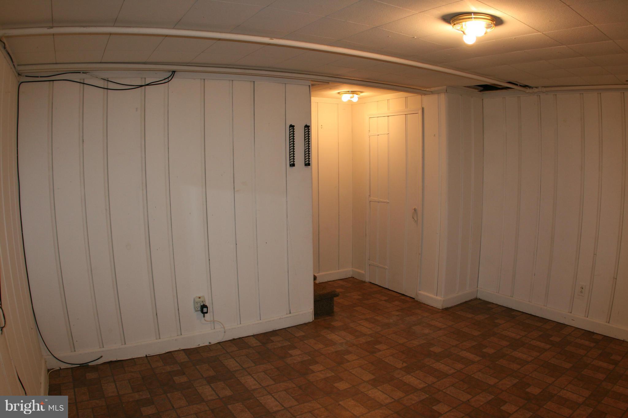 3658 Clarenell Road Baltimore, MD 21229 - Photo 20 of 25 Basement