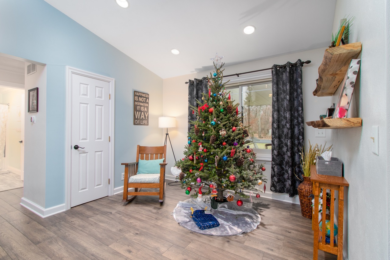 35 Waldheim Road Morton, IL 61550 - Photo 11 of 36 Gallery Image 11