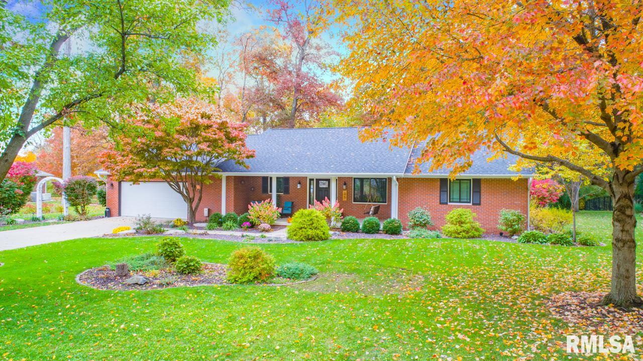 35 Waldheim Road Morton, IL 61550 - Photo 2 of 36 Gallery Image 2
