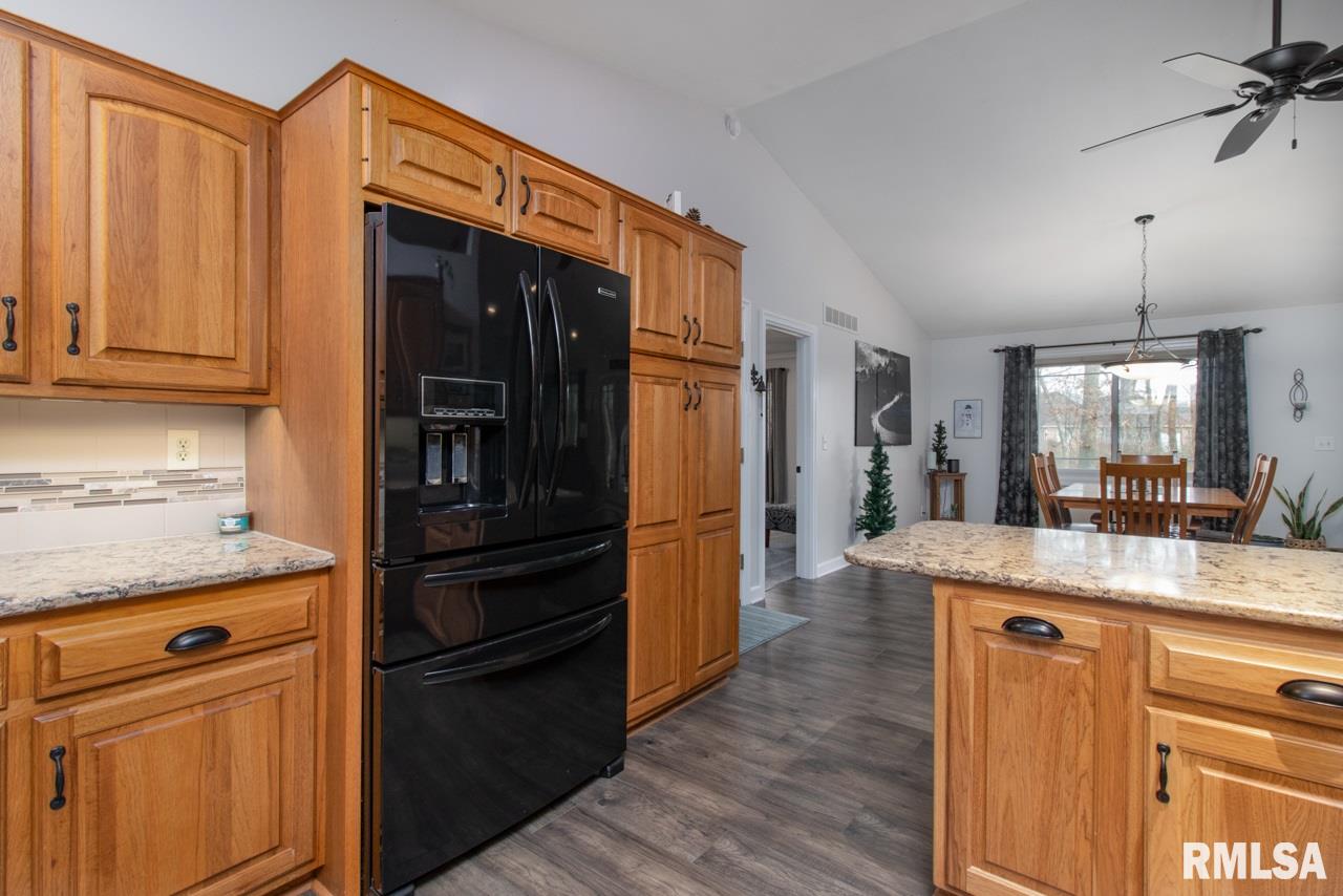 35 Waldheim Road Morton, IL 61550 - Photo 23 of 36 Gallery Image 23
