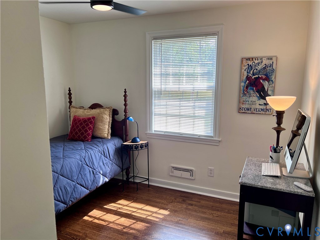 1902 Dresden Road Henrico, VA 23229 - Photo 28 of 37 Bedroom three with lots of natural light.