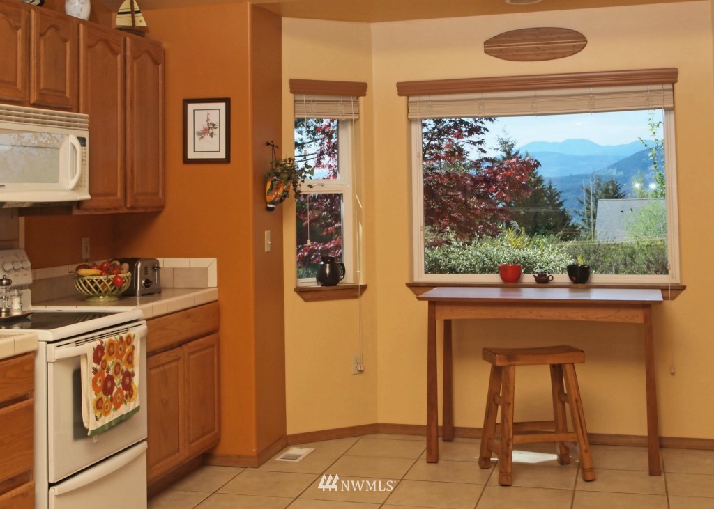 253 Myrtle Road Port Townsend, WA 98368 - Photo 9 of 20 Gallery Image 9
