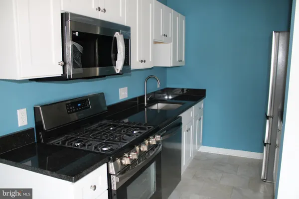 $1,750 | 2754 Hollywood Road, Unit 101, Falls Church, VA 22043