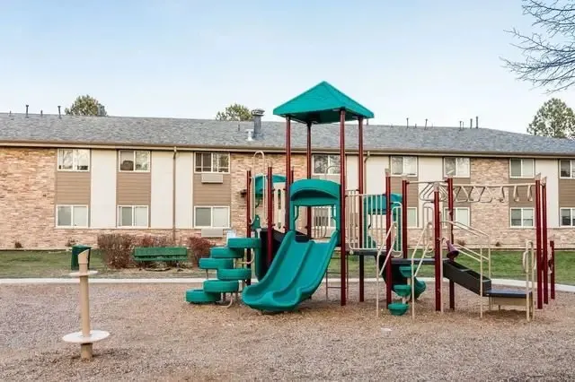 $1,586 | 1292 East 6th Street, Loveland, CO 80537