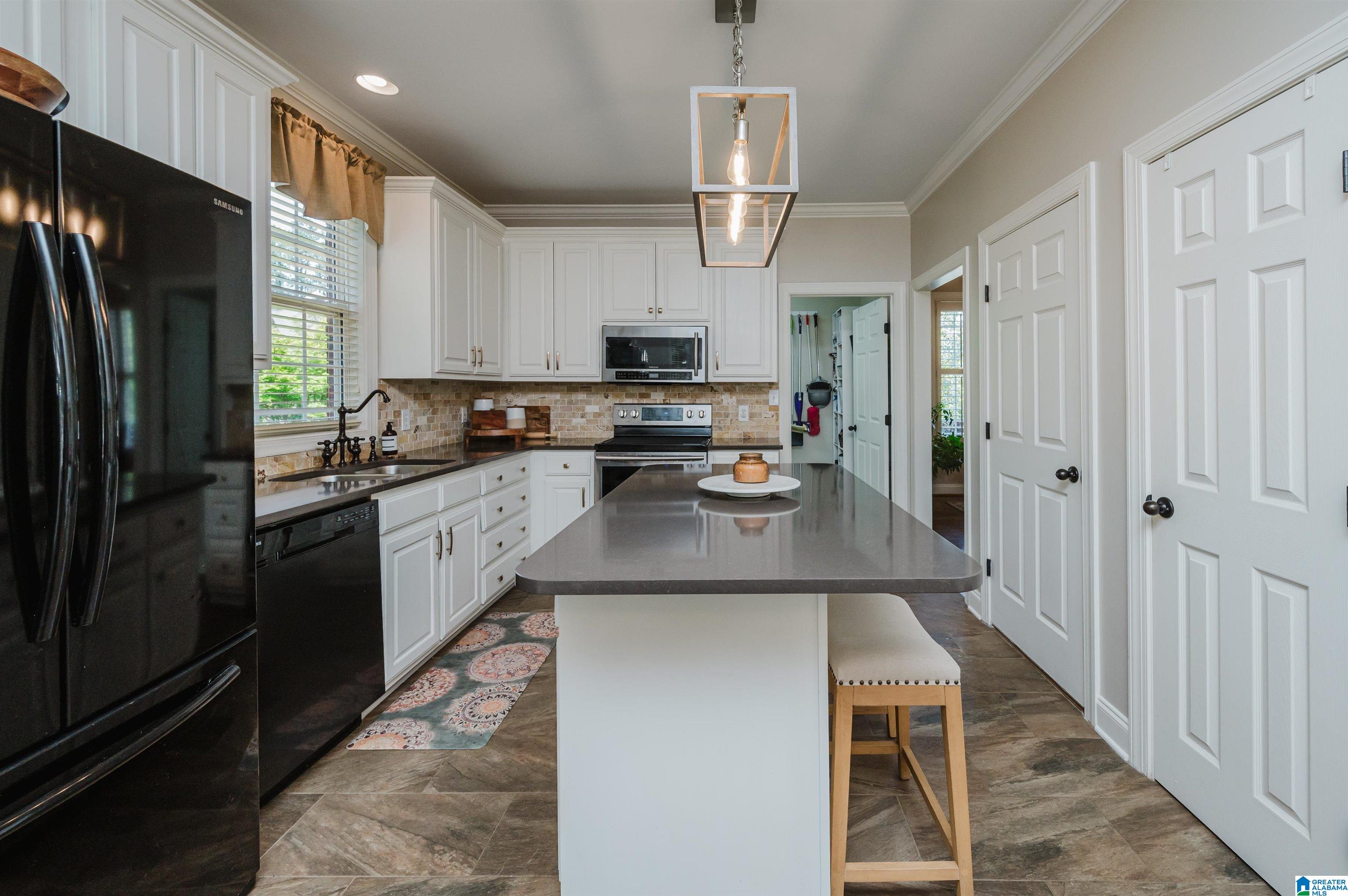 6138 Eagle Point Circle Birmingham, AL 35242 - Photo 7 of 54