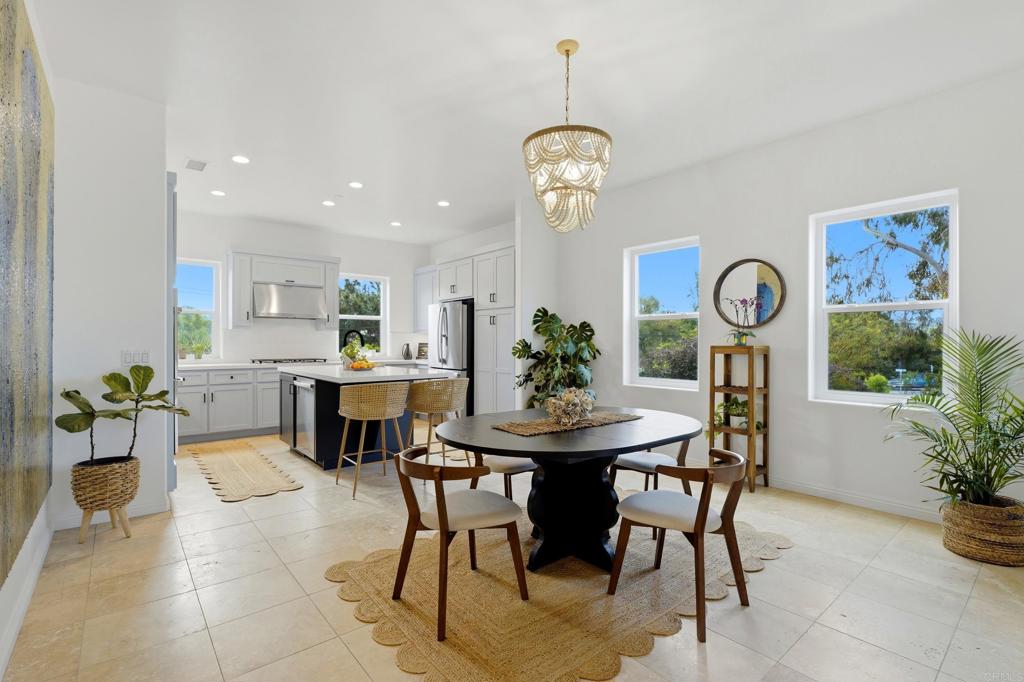 4305 Manchester Avenue Encinitas, CA 92024 - Photo 9 of 53 Informal Dining