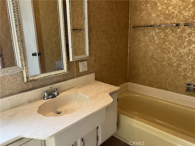 $139,000 | 2550 Pacific Coast Highway, Unit 117, Torrance, CA 90505