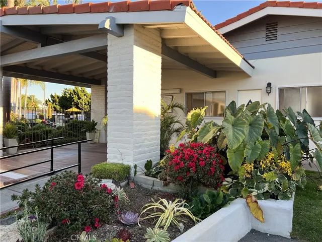 $139,000 | 2550 Pacific Coast Highway, Unit 117, Torrance, CA 90505