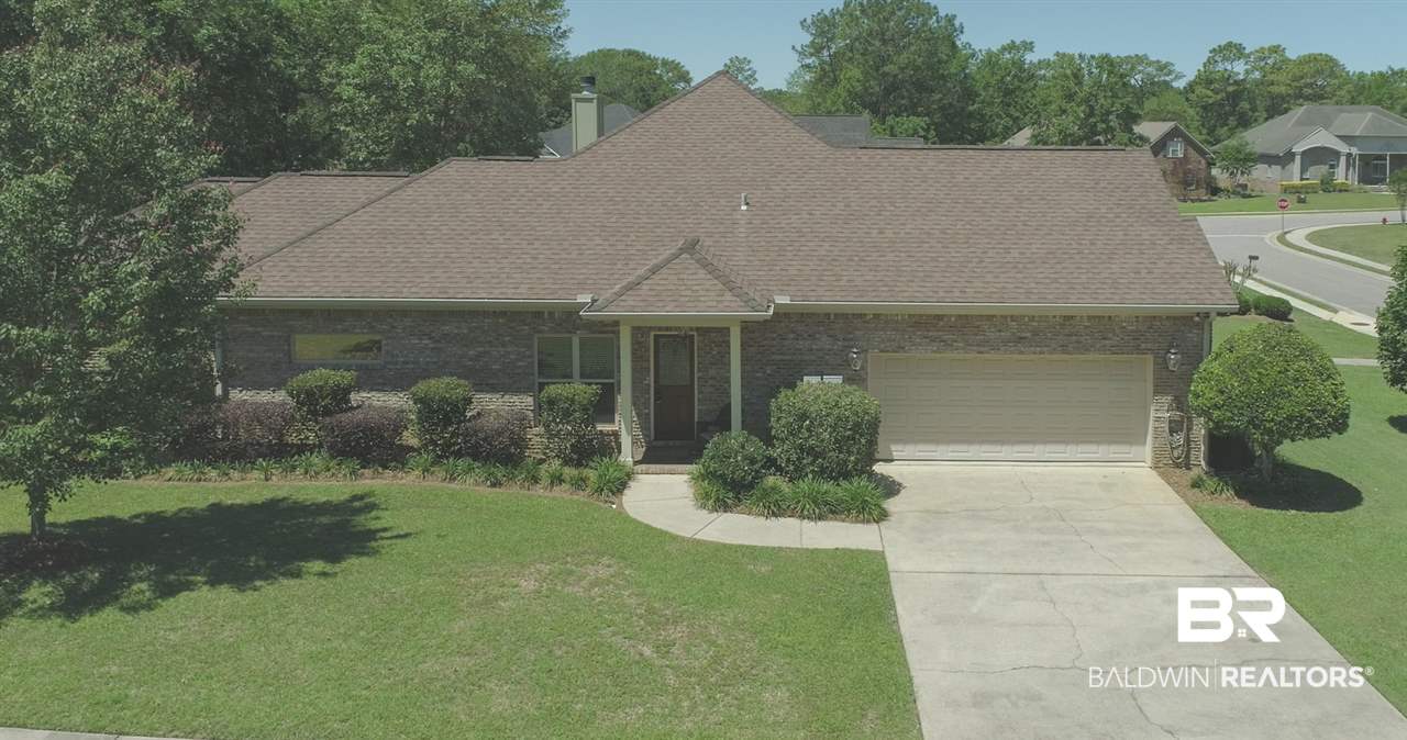 10948 Niblick Loop Fairhope, AL 36532 - Photo 4 of 30 2 car garage w/ work space