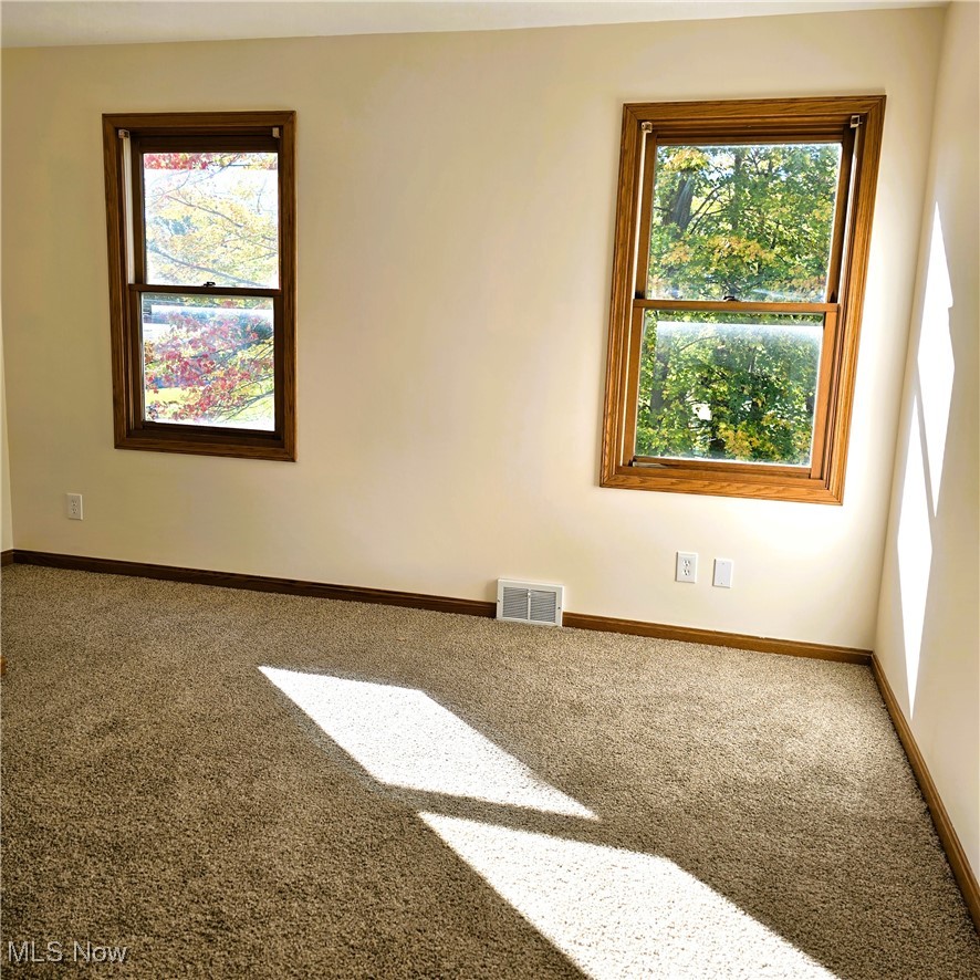 13976 Sprague Road Cleveland, OH 44130 - Photo 14 of 23 Gallery Image 14