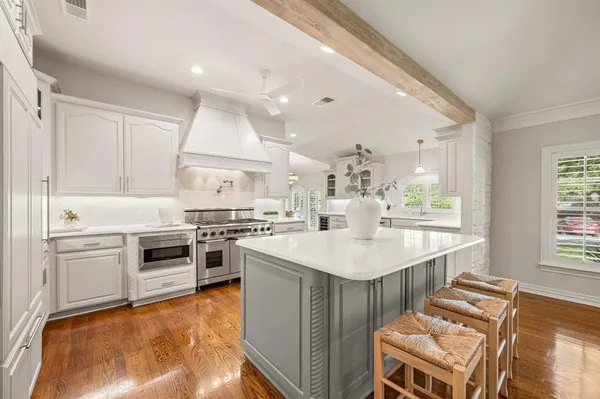 $949,500 | 2523 Anglers Drive, Grapevine, TX 76051