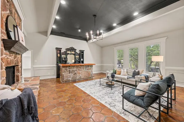 $949,500 | 2523 Anglers Drive, Grapevine, TX 76051