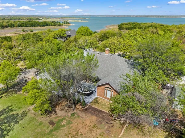 $949,500 | 2523 Anglers Drive, Grapevine, TX 76051