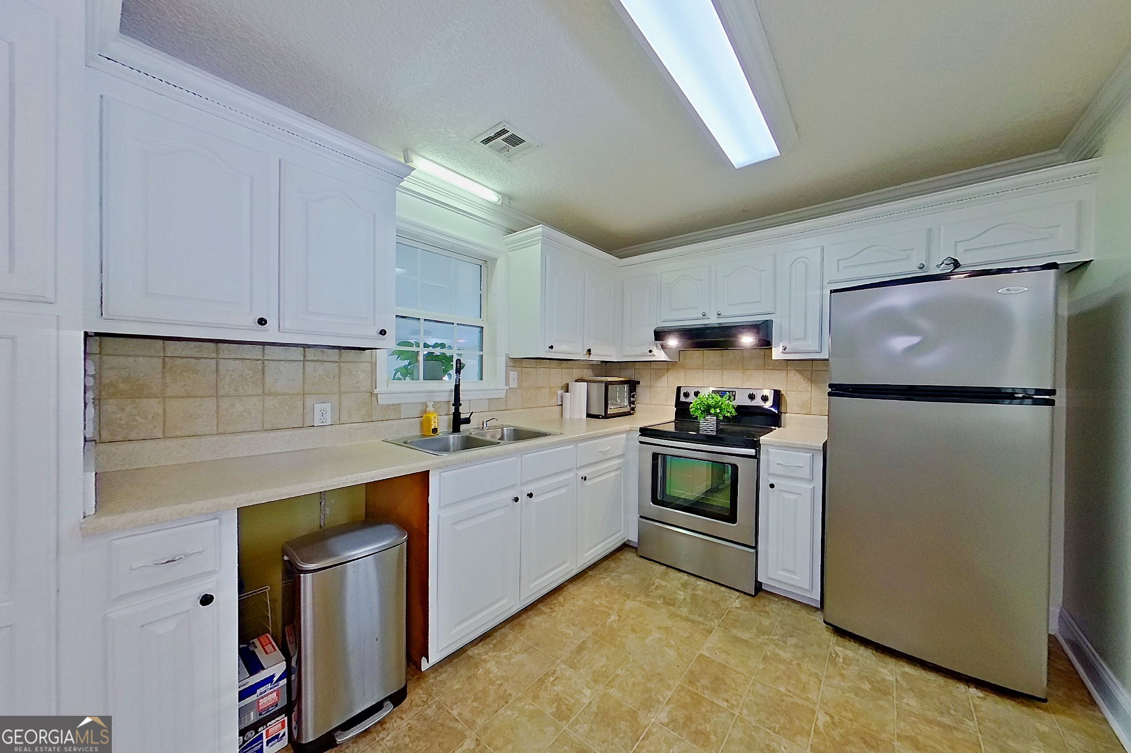 2165 Satilla Church Road Baxley, GA 31513 - Photo 5 of 40