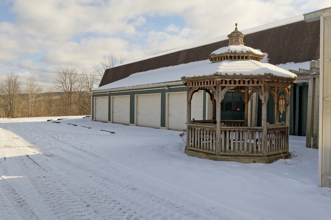 2001 Hawleyton Road Binghamton, NY 13903 - Photo 27 of 50