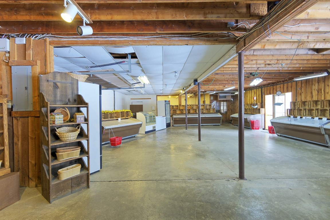 2001 Hawleyton Road Binghamton, NY 13903 - Photo 37 of 50