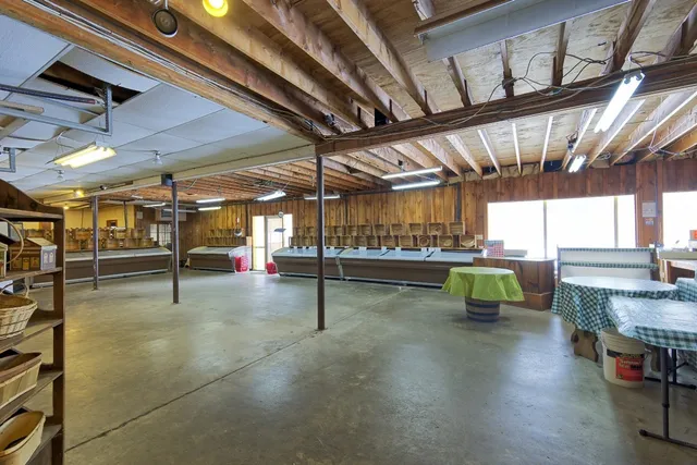 $3,080 | 2001 Hawleyton Road, Binghamton, NY 13903