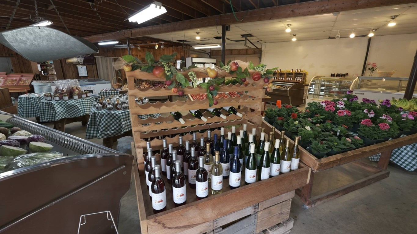 2001 Hawleyton Road Binghamton, NY 13903 - Photo 4 of 50