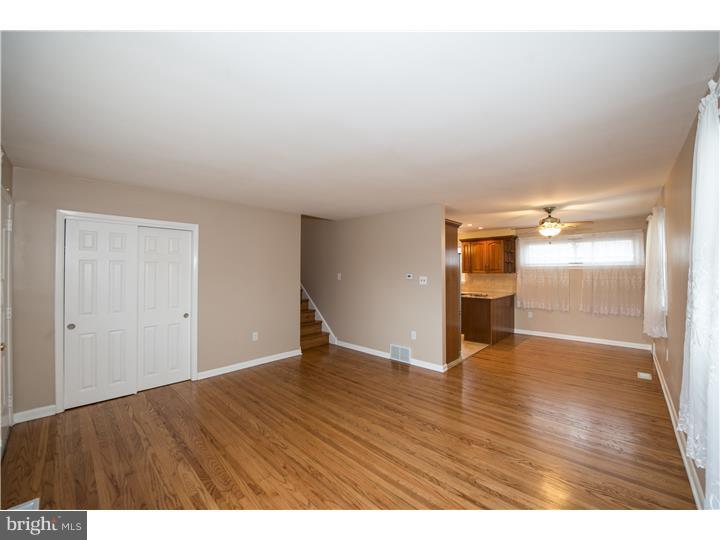 1206 Woodside Road Conshohocken, PA 19428 - Photo 5 of 21 Gallery Image 5