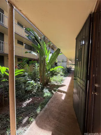 $387,500 | 95-2048 Waikalani Place, Unit D106, Mililani, HI 96789