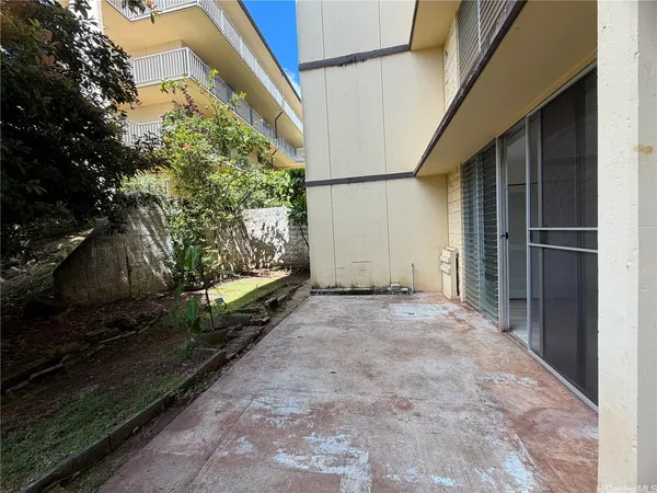 $387,500 | 95-2048 Waikalani Place, Unit D106, Mililani, HI 96789