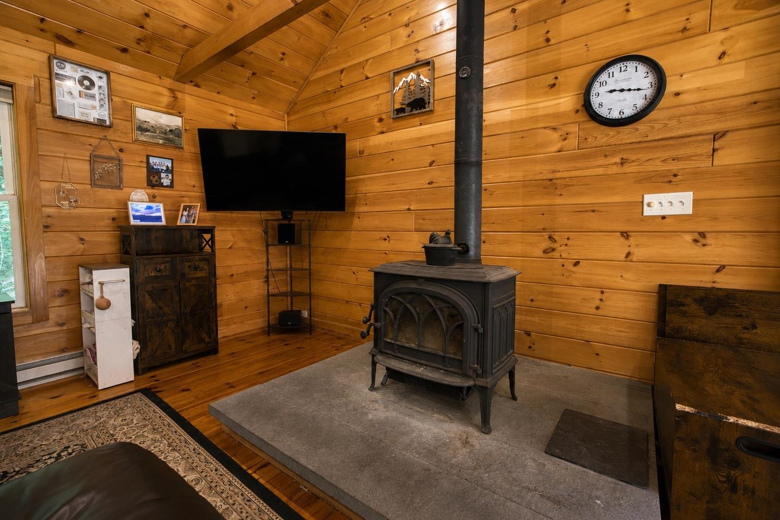 29 Gray Fox Road Effingham, NH 03882 - Photo 13 of 37