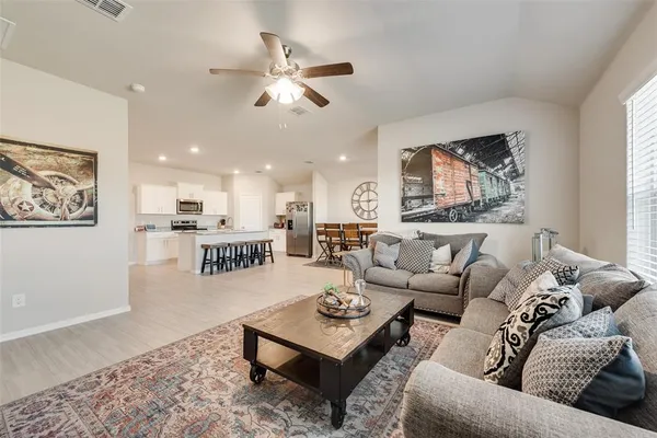 $2,600 | 16453 Severn Lane, Fort Worth, TX 76247