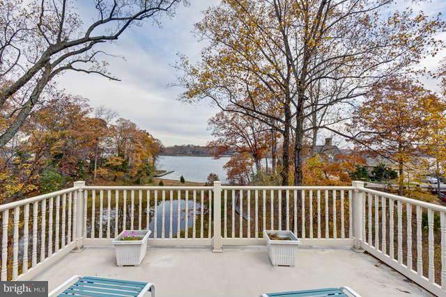 310 South River Landing Road, Unit 310 Edgewater, MD 21037 - Photo 17 of 30 a view of a roof deck