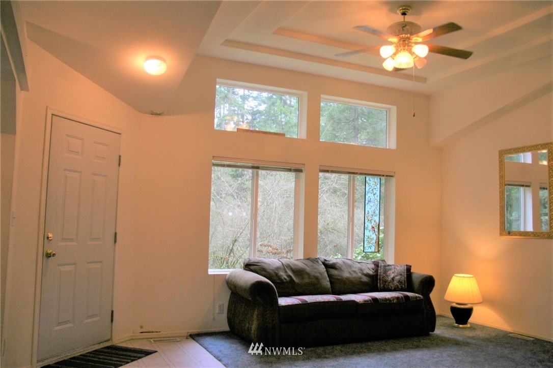 19426 Cook Road Southeast Yelm, WA 98597 - Photo 8 of 24 Gallery Image 8