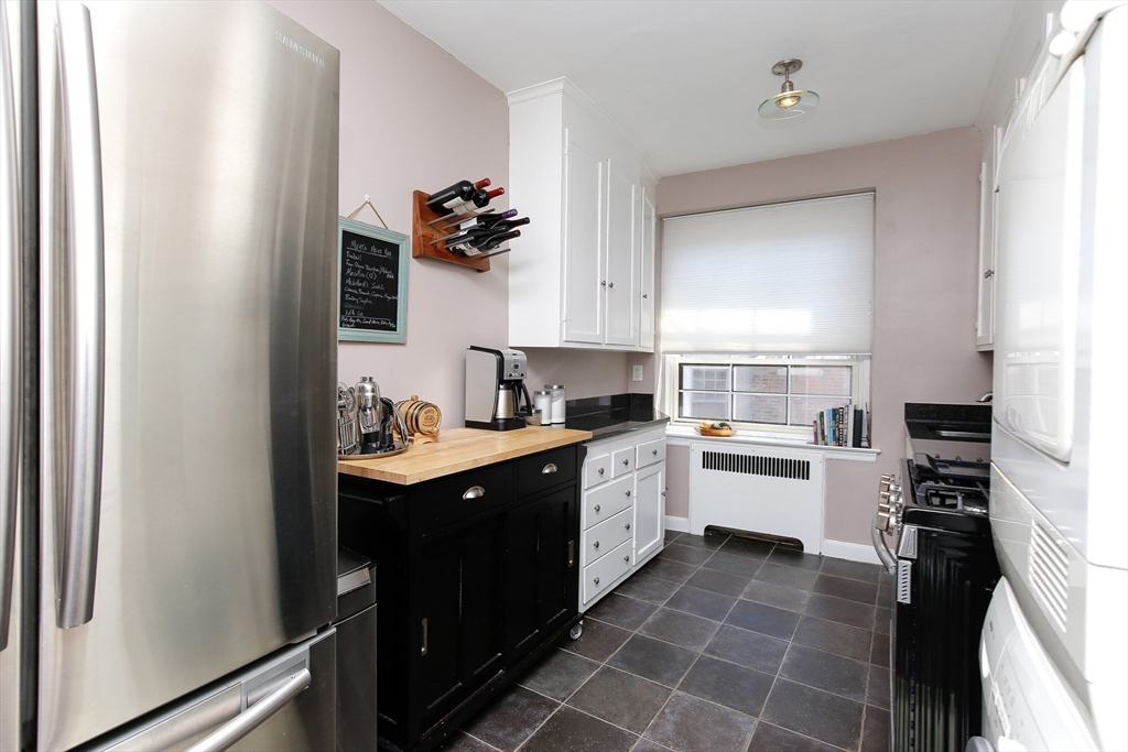 341 Tappan Street, Unit 6 Brookline, MA 02445 - Photo 7 of 18
