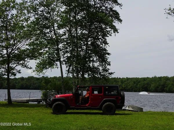 $1,318,000 | 528 Dyken Pond Road, Berlin, NY 12138