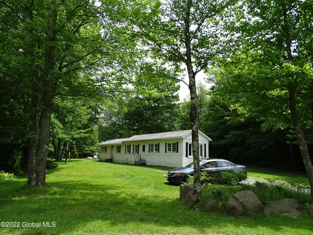 $1,318,000 | 528 Dyken Pond Road, Berlin, NY 12138