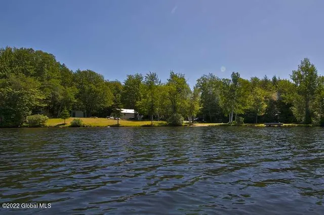 $1,318,000 | 528 Dyken Pond Road, Berlin, NY 12138